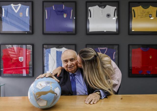 开云体育官网-做成成百上千桩转会 胡安·菲热尔逝世 享年87岁