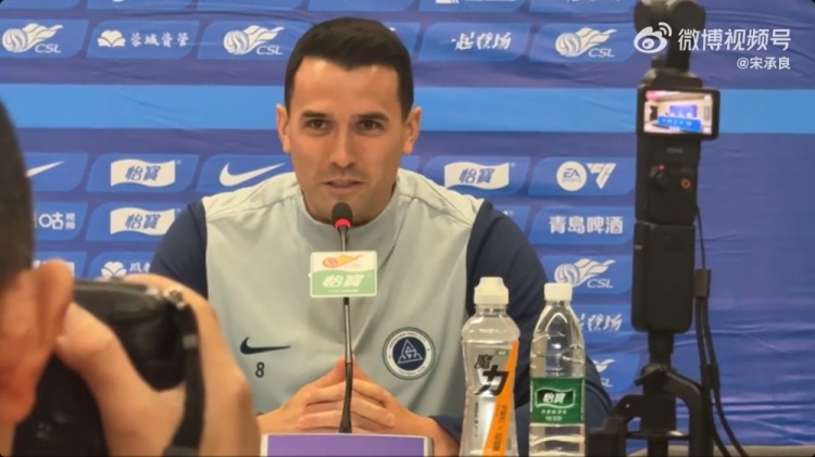 开云体育官方网站-周定洋说中文：成都和蓉城对我意味着太多，永远不会忘记球迷支持