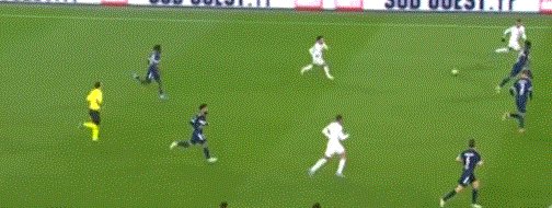 1636233669280088704.gif 701.gif